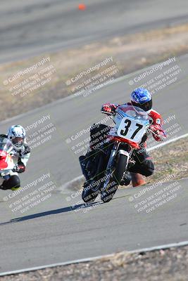 media/Feb-05-2023-Classic Track Day (Sun) [[c35aca4a42]]/Group 1/session 4 turn 4/